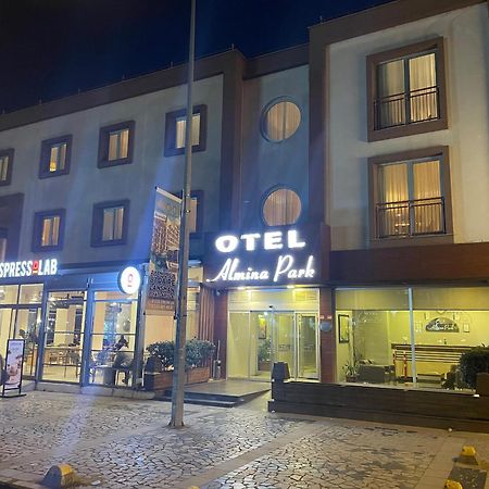 Hotel Almina Park Ντούζτζε Εξωτερικό φωτογραφία
