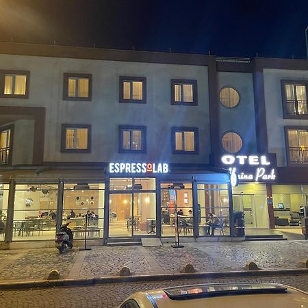 Hotel Almina Park Ντούζτζε Εξωτερικό φωτογραφία