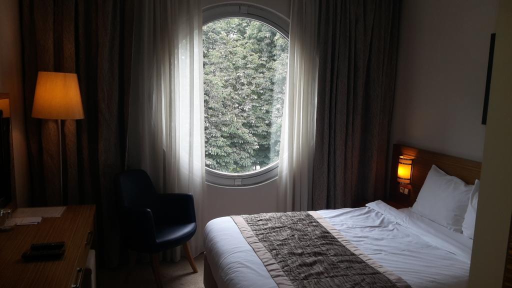 Hotel Almina Park Ντούζτζε Εξωτερικό φωτογραφία